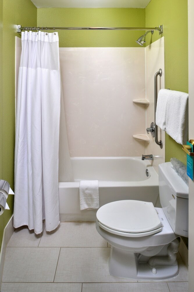 Фото SpringHill Suites Charleston Riverview