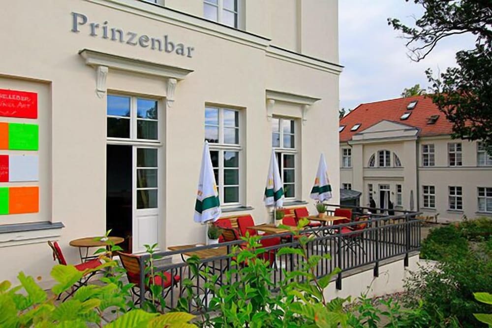 Фото Hotel Prinzenpalais Bad Doberan
