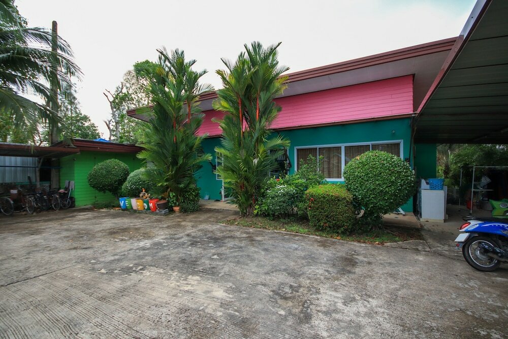 Фото Phuket - Naiyang Sonwa Resort