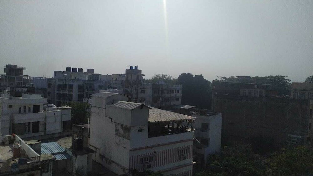 Фото Hotel Vishnupriya