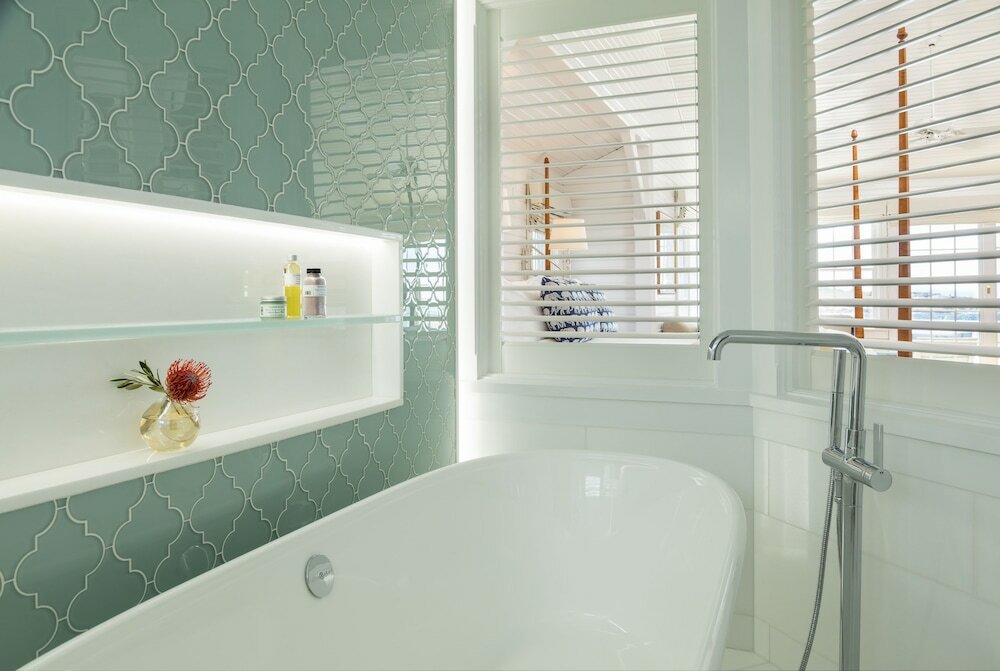 Фото Castle Hill Inn