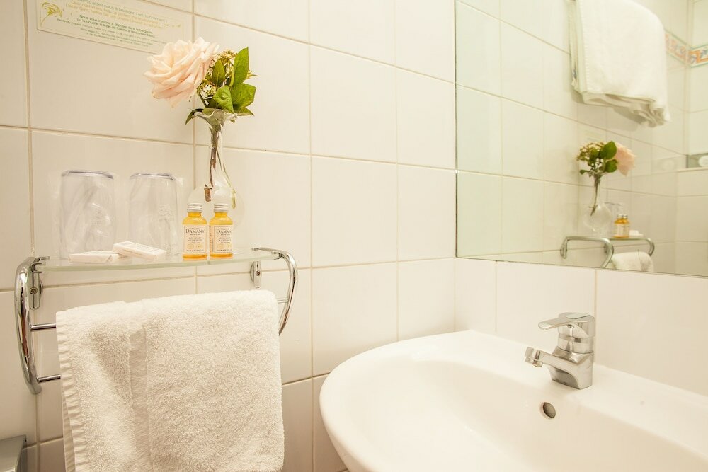 Фото Hotel Europe Saint Séverin