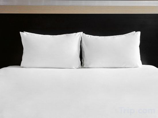 Фото Holiday Inn Newport, an Ihg Hotel