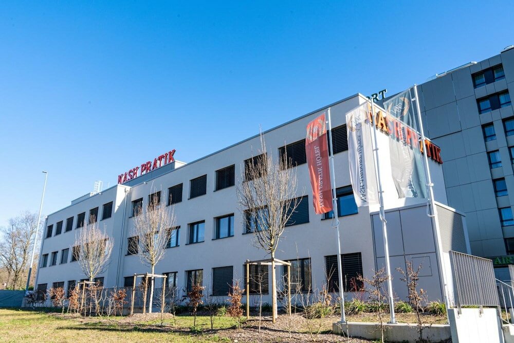 Фото Nash Pratik Hotel