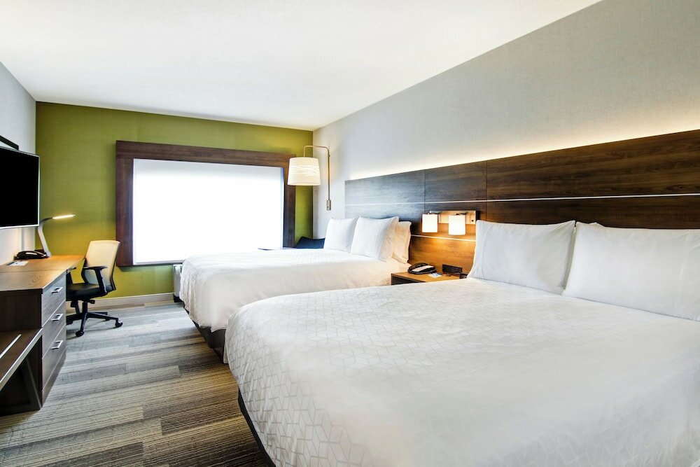 Фото Holiday Inn Express Hotel & Suites Toronto - Markham, an Ihg Hotel