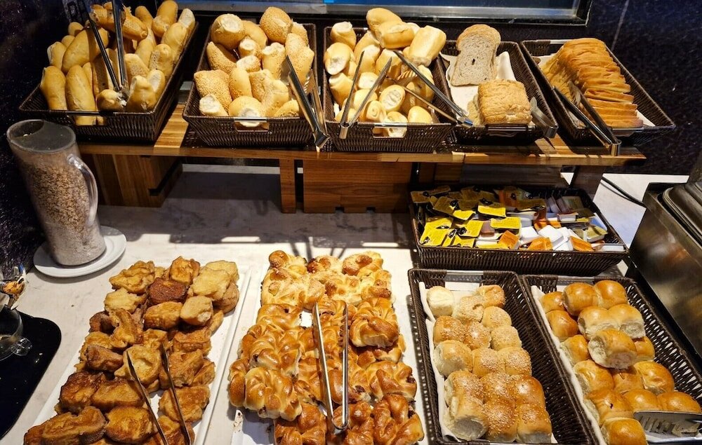 Фото Royal Regency Palace Hotel