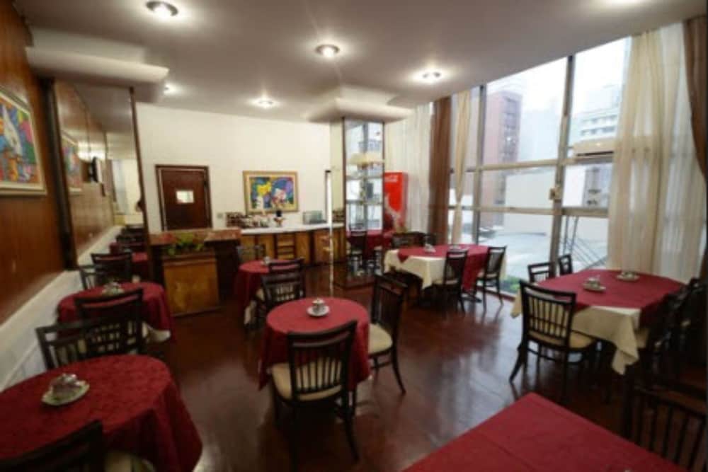 Фото Caravelle Palace Hotel