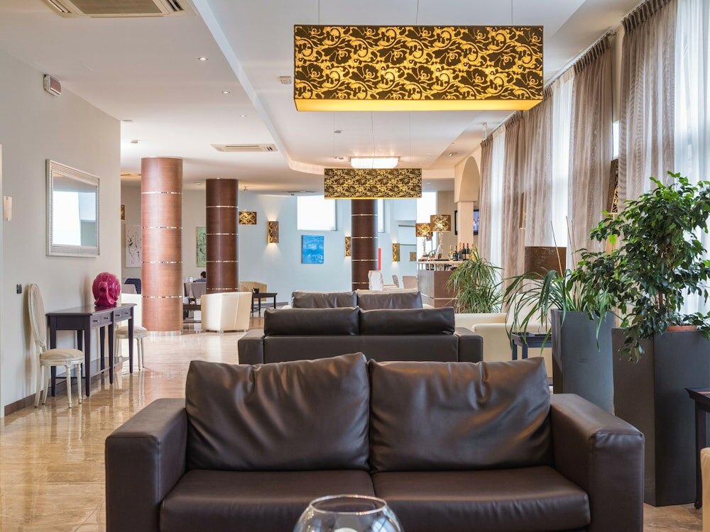 Фото Hotel For You