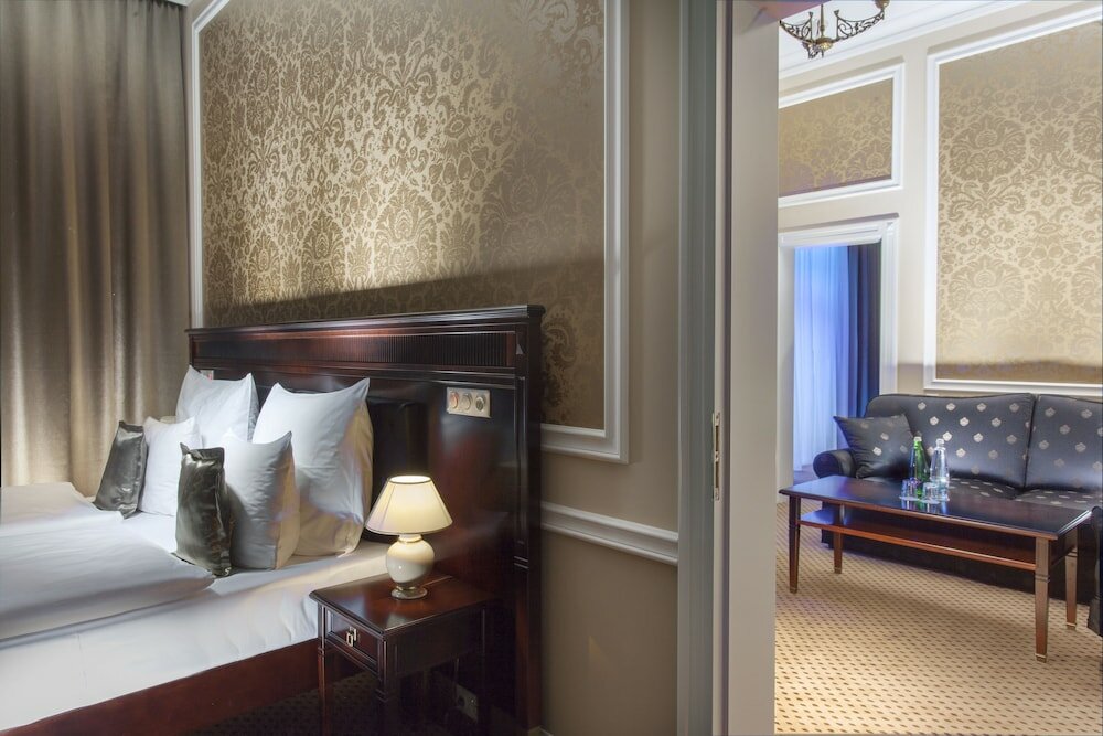 Фото Olympic Palace Luxury SPA Hotel