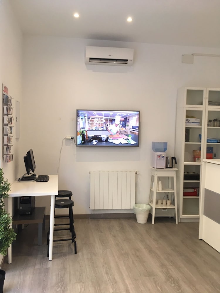 Фото Hostal Pizarro