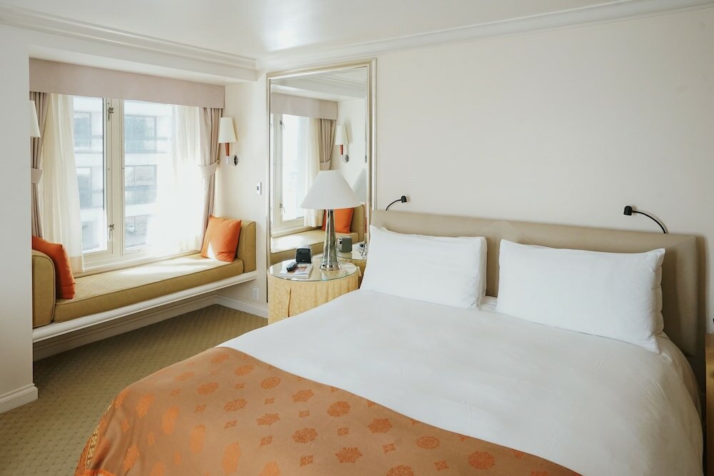 Фото Taj Campton Place