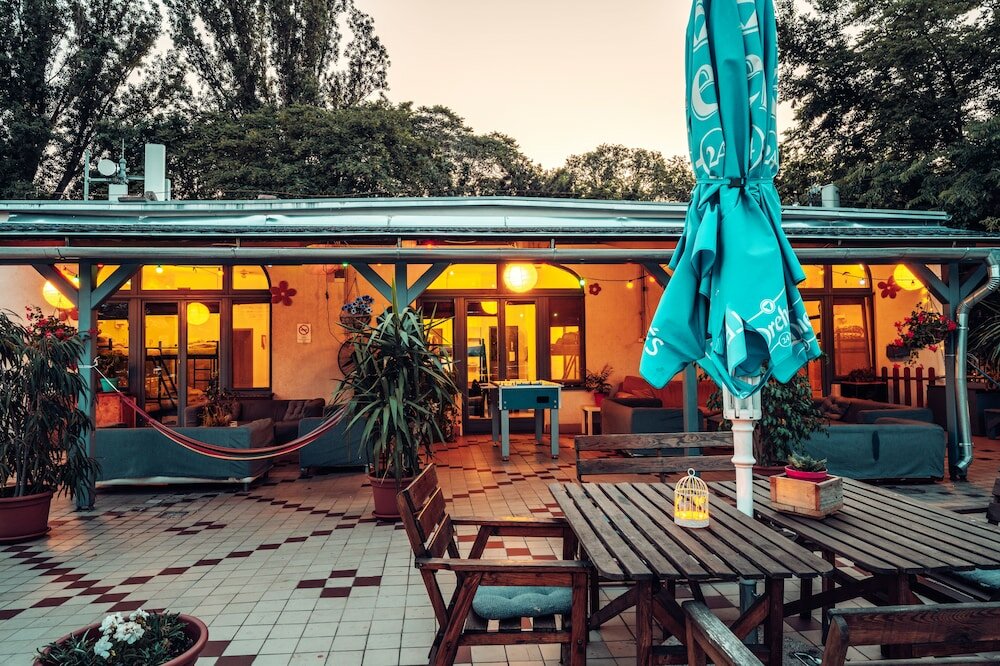 Фото Island Hostel