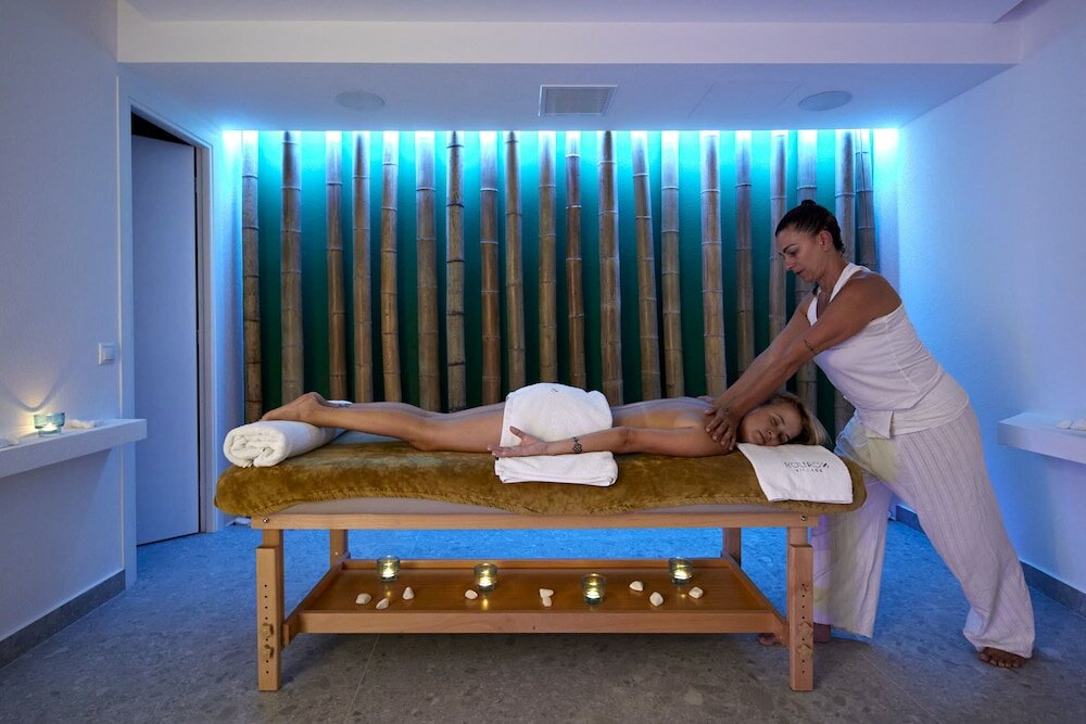 Фото Kouros Village Hotel - Adults Only