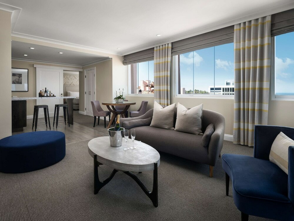 Фото La Valencia Hotel