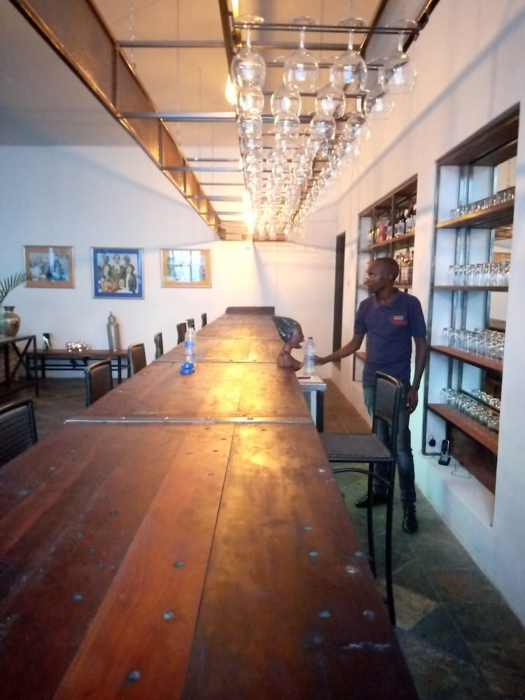 Фото Fawlty Towers