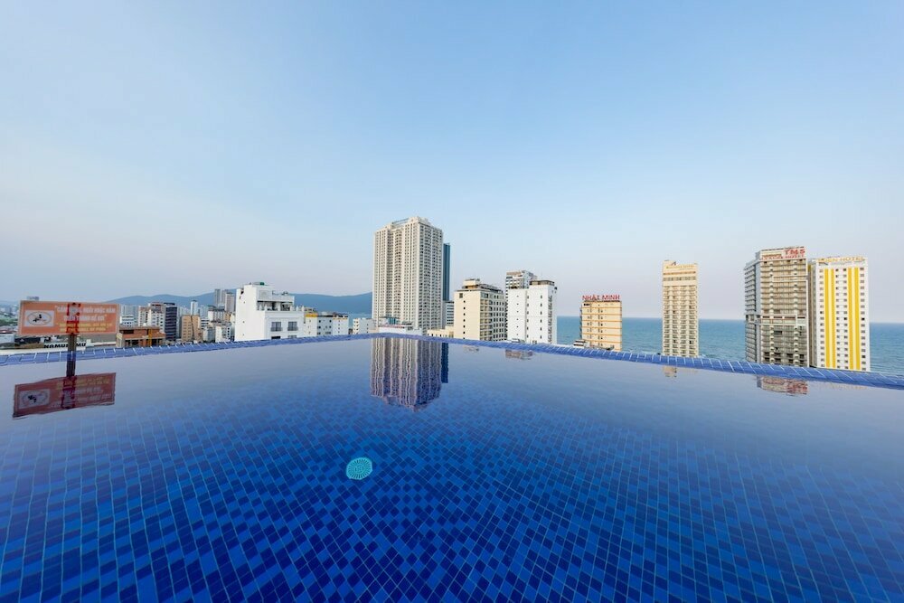 Hotel Fivitel Queen, Da Nang, photo
