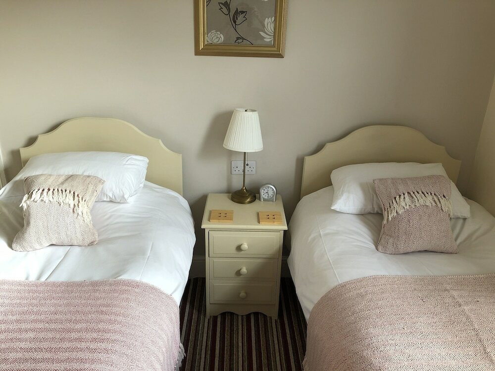 Фото Devonshire House