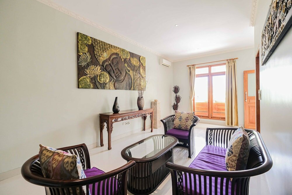 Фото Poinciana Resort Bali