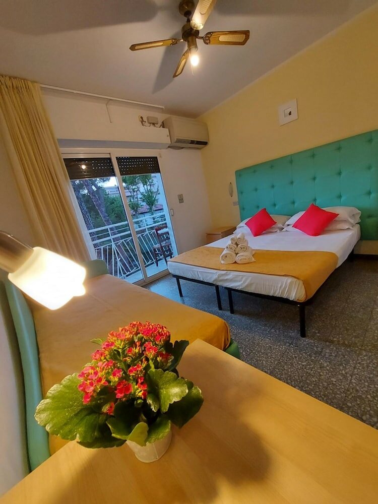 Фото Hotel Sans Souci