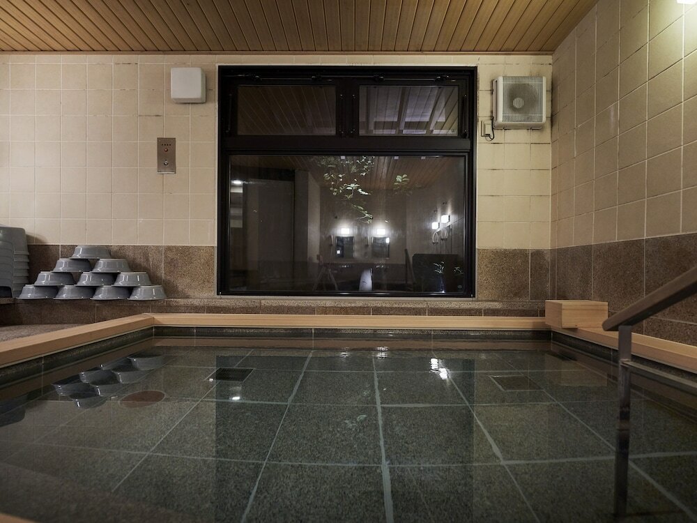 Фото Sarusawaike Yoshidaya