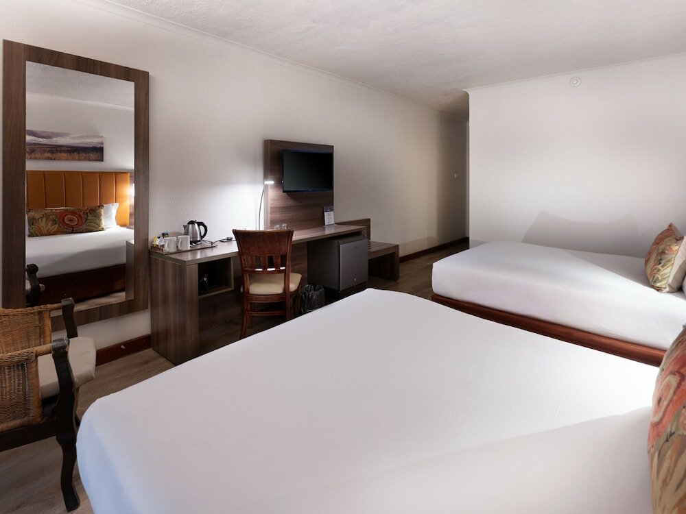 Фото Anew Hotel Hluhluwe