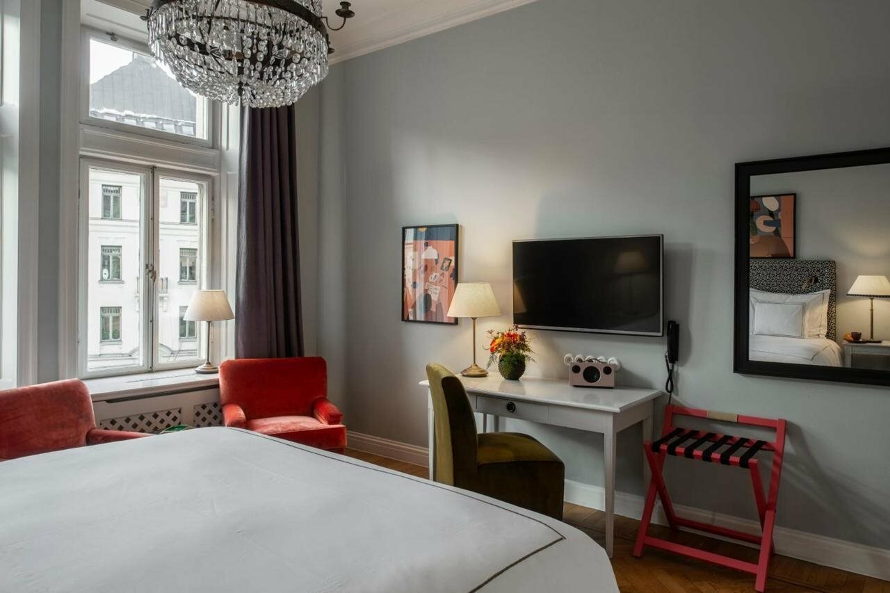 Фото The Sparrow Hotel