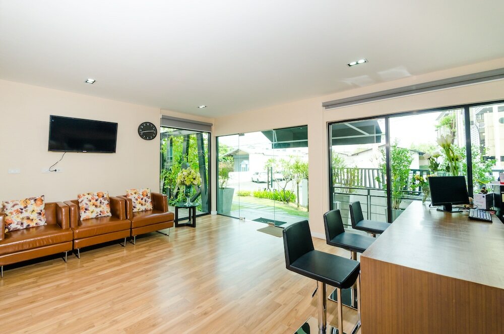 Фото The Box Residence