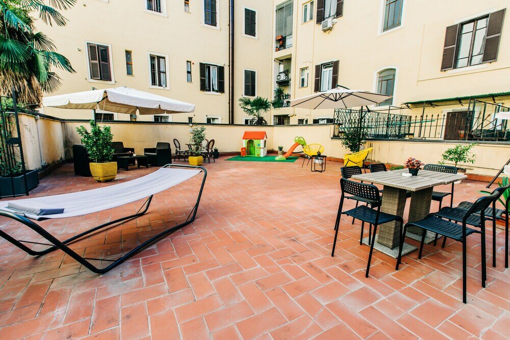 Фото La Vite Vaticana