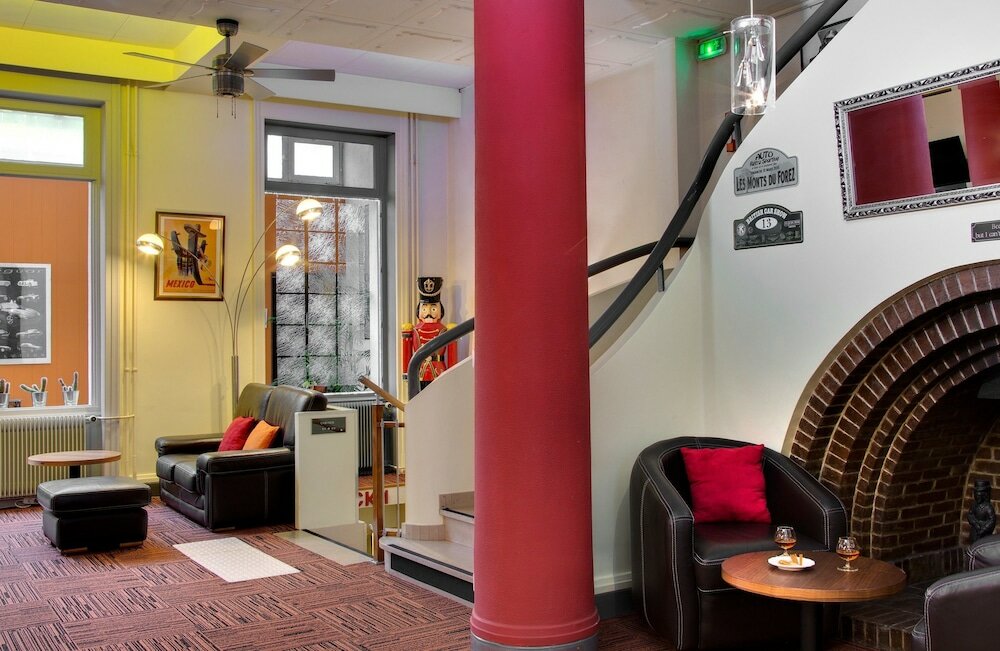 Фото Logis Hôtel du Midi - Saint Etienne Sud