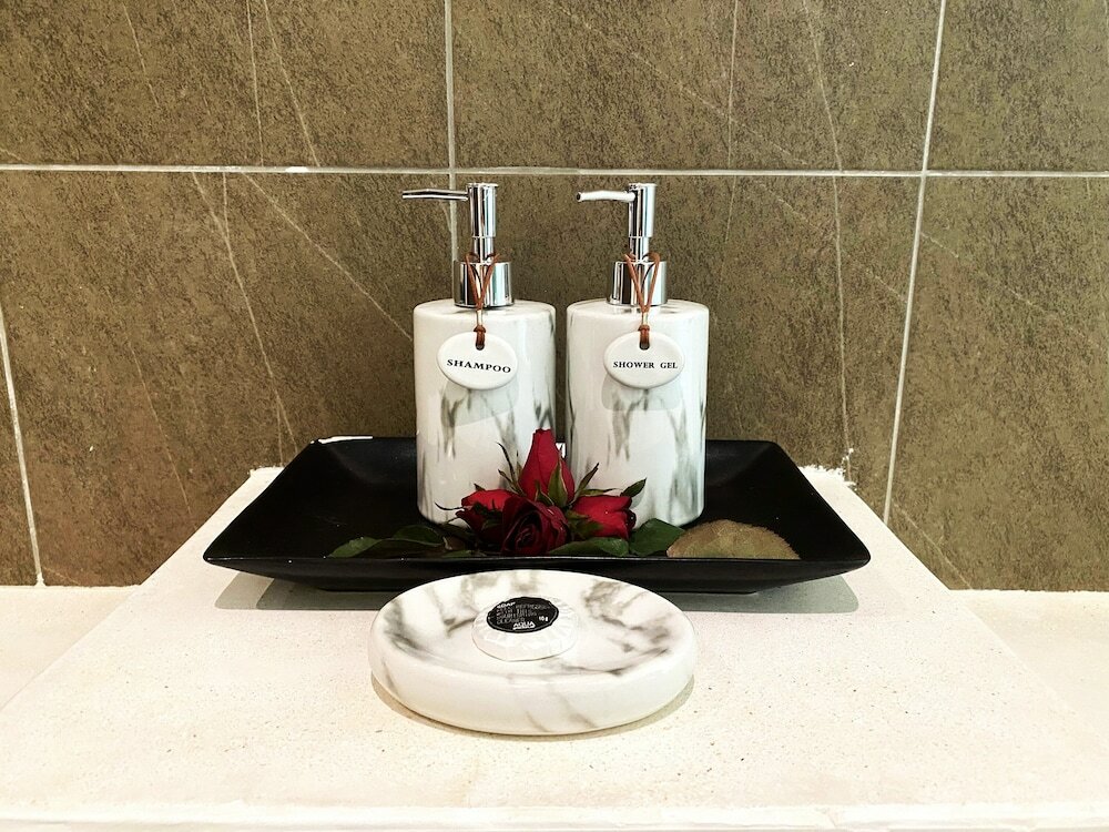 Фото L'esprit de Naiyang Beach Resort