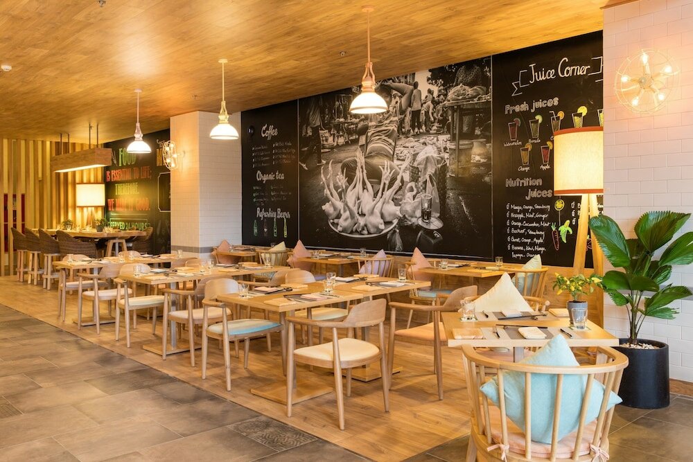 Фото Fusion Suites Sai Gon