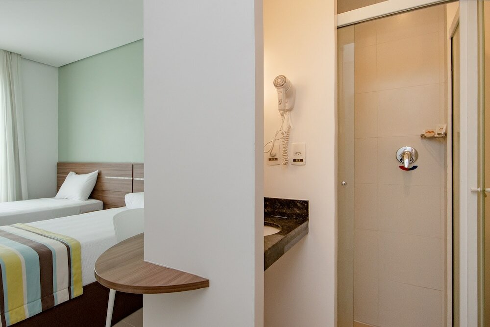 Фото Hotel Express Vieiralves