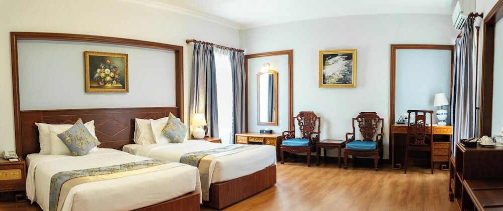 Фото Royal Hotel Saigon