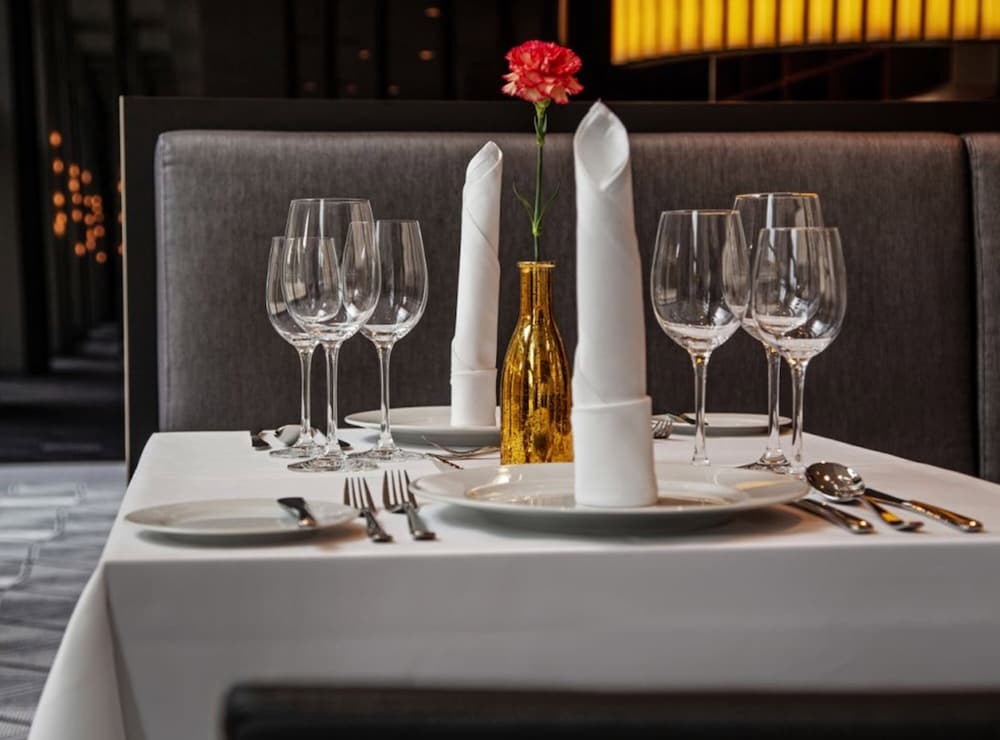 Фото Steigenberger Airport Hotel Berlin