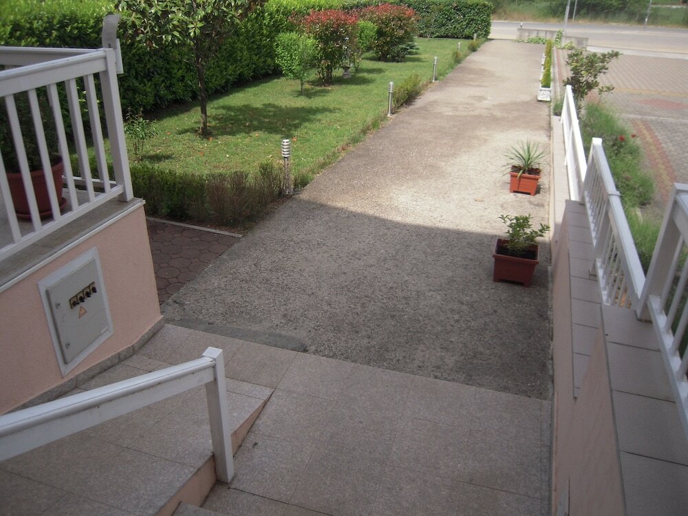 Фото Regina Mundi