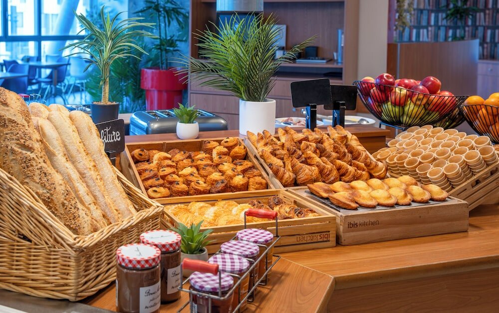 Фото Ibis Paris 17 Clichy-Batignolles