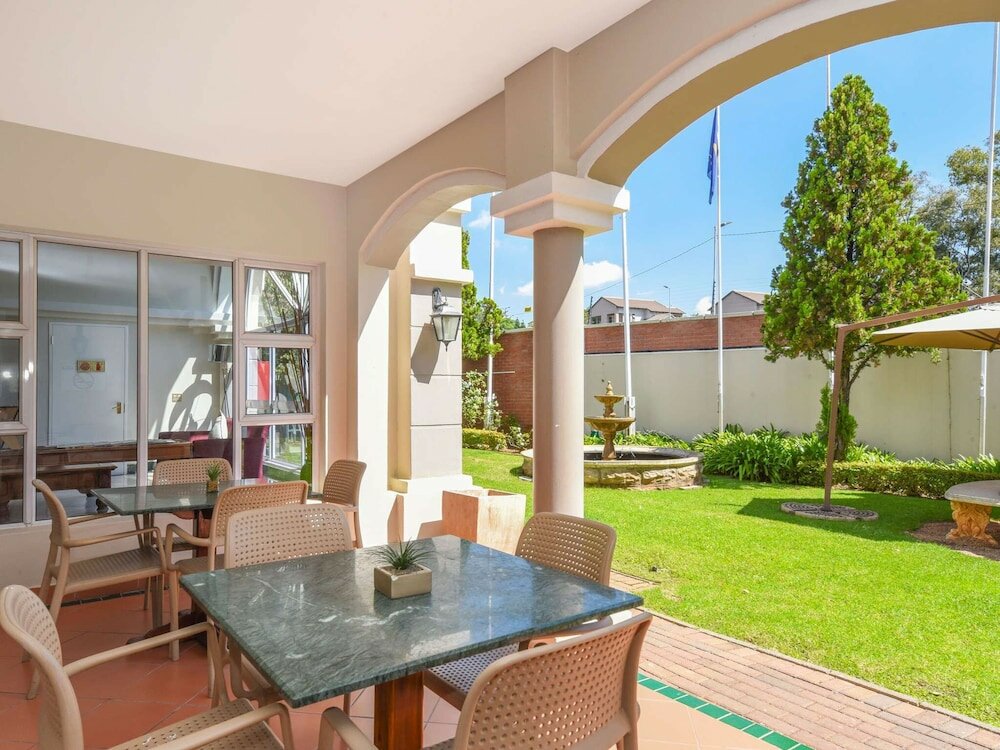 Фото Mercure Johannesburg Randburg Hotel