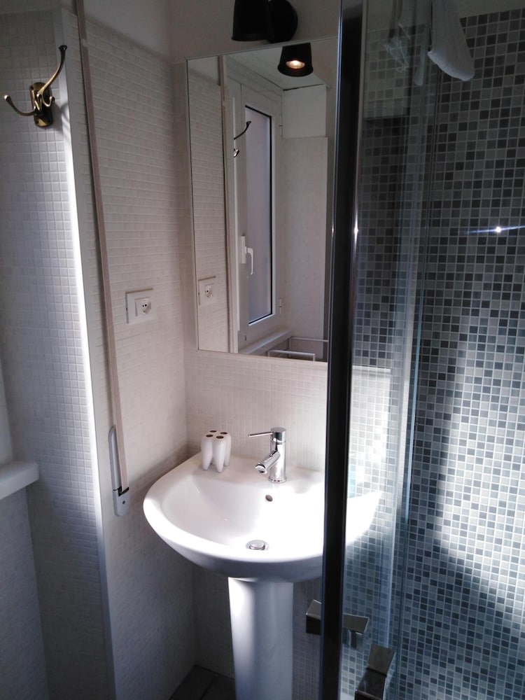 Фото Garden of Rome Guesthouse