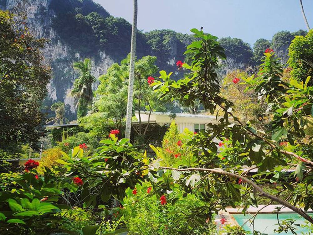 Фото Glur Hostel Aonang