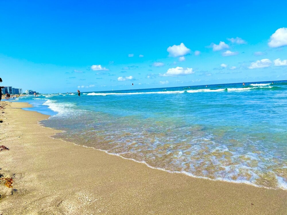 Фото Club Lux Resort by the Beach