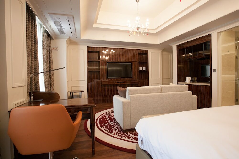 Фото Charis Hotel