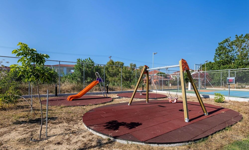 Фото White Olive Premium Laganas