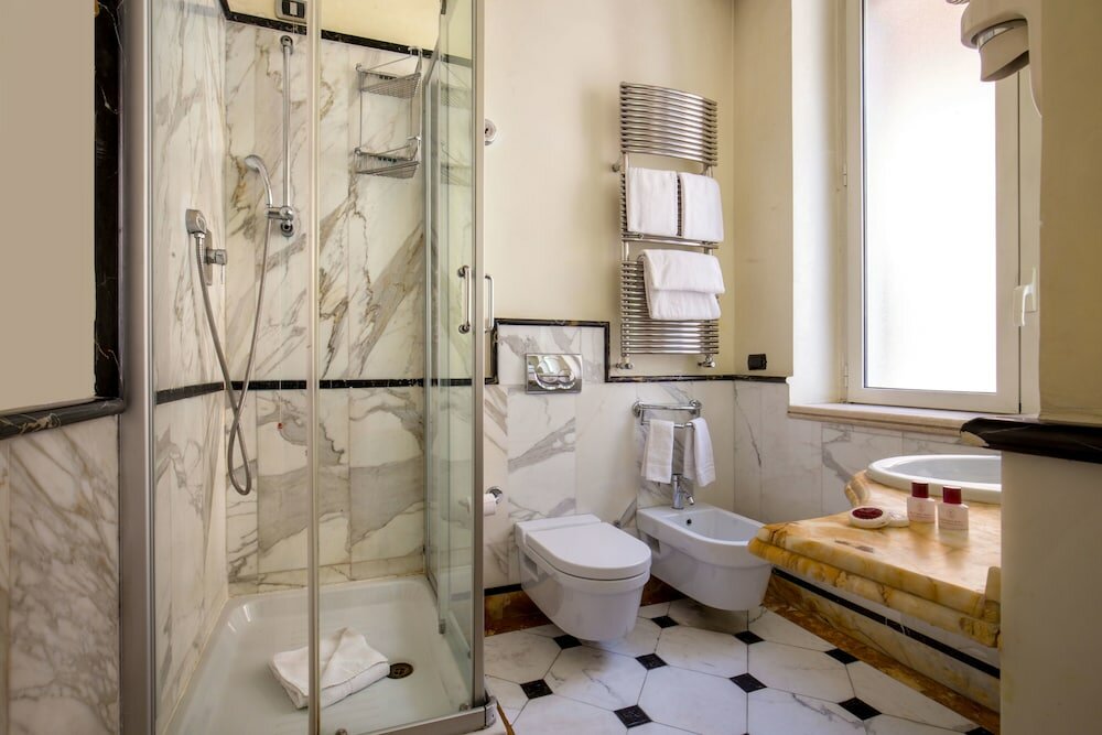 Фото Suite Opera Rooms