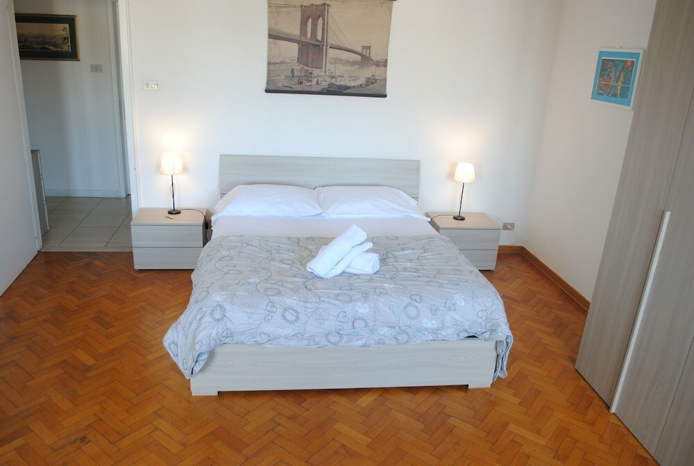 Фото Dreaming Verona Rooms