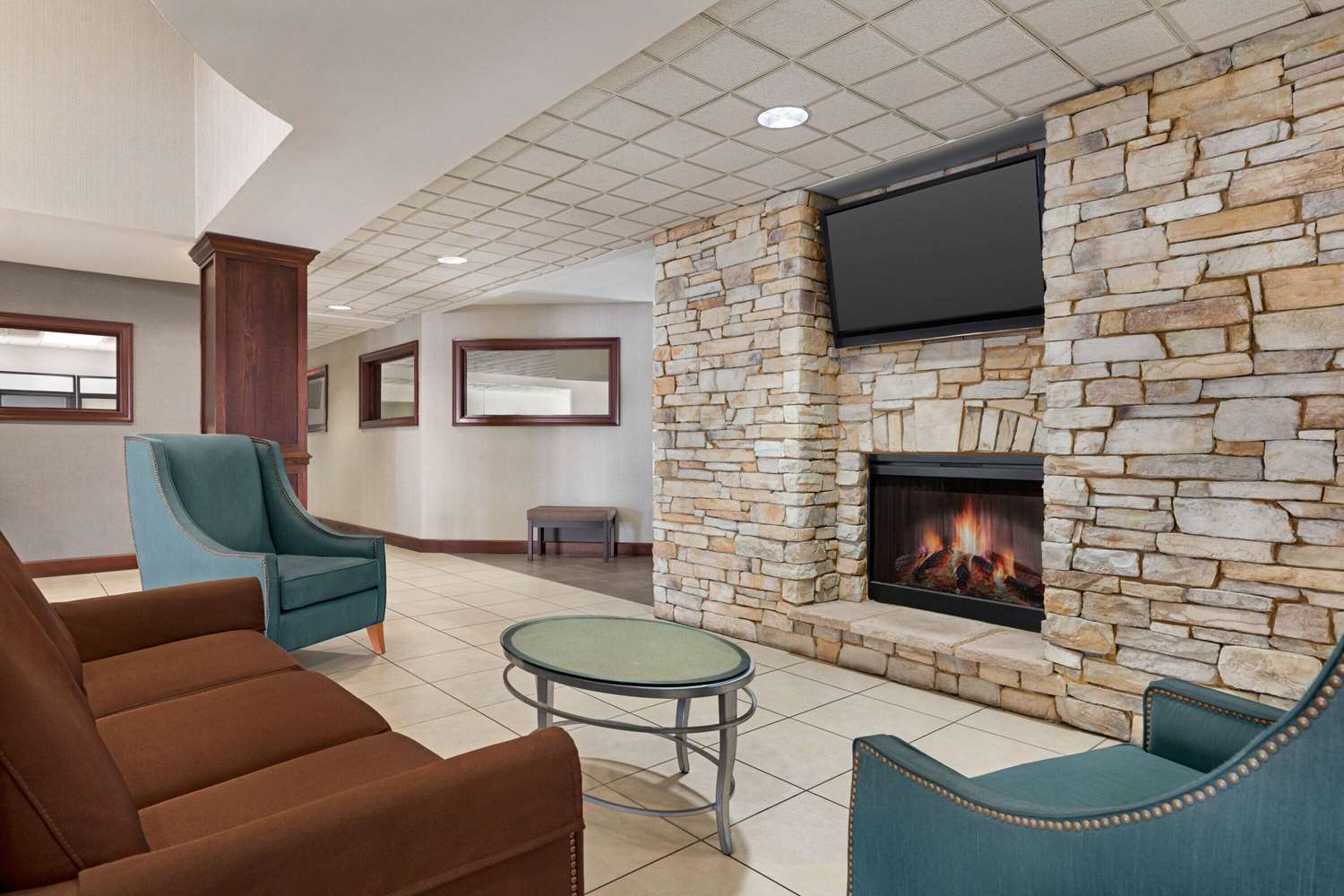 Фото Wingate by Wyndham Southport