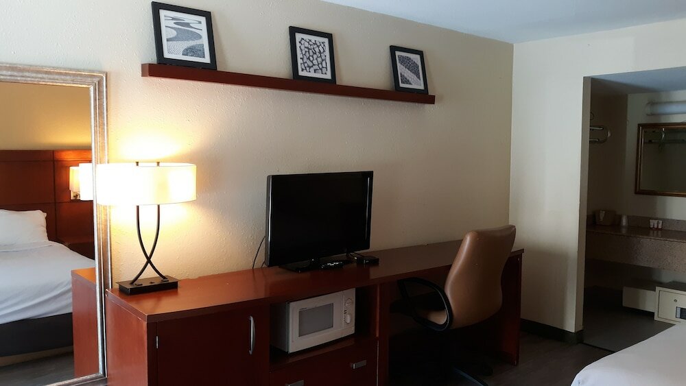 Фото Baymont by Wyndham Williamsburg