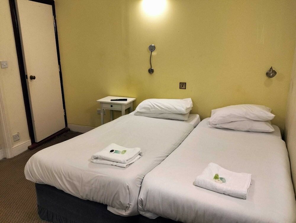 Фото Manor Hotel