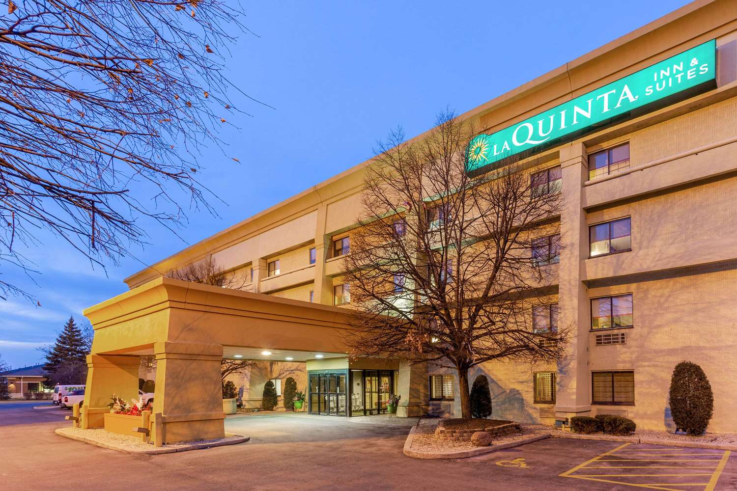 Фото La Quinta Inn & Suites by Wyndham Chicago Tinley Park