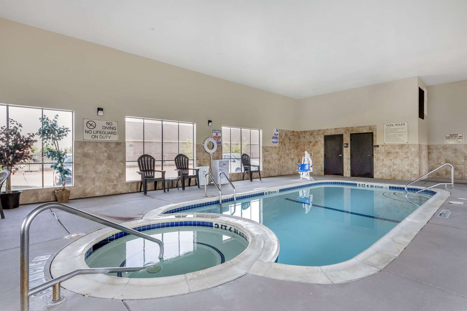 Фото Comfort Inn & Suites Fort Worth Fossil Creek