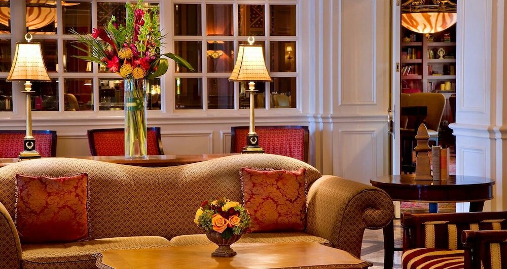 Фото Warwick Melrose Dallas